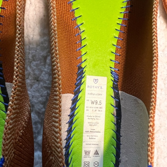 Fawn points - Picture 2 of 8